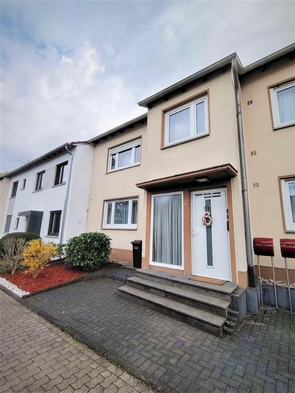 Koblenzliebe Rhein Ferienwohnung 3-Zimmer Garten Parking Koblenz  Buitenkant foto